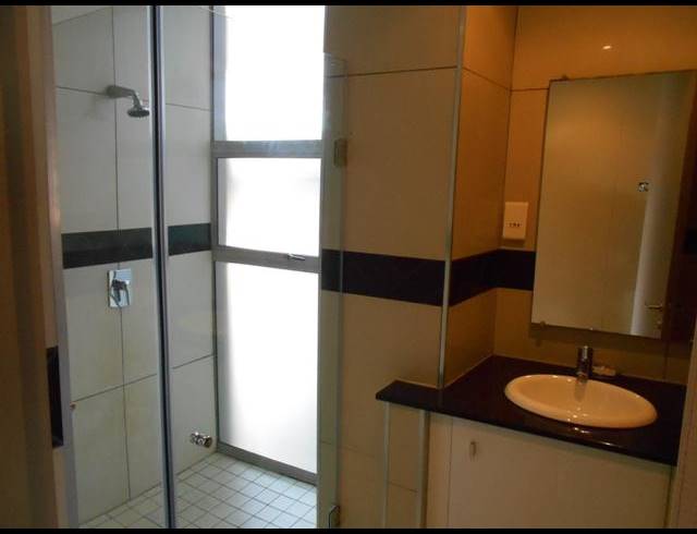 3 BEDROOM APARTMENT TO LET IN POINT WATERFRONT